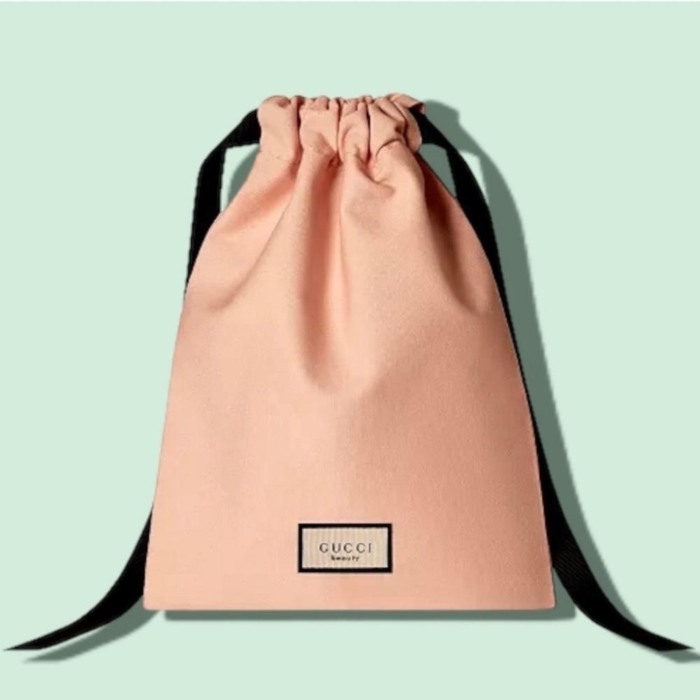 Gucci Pink Flat Makeup Drawstring Pouch Cosmetic Bag Case